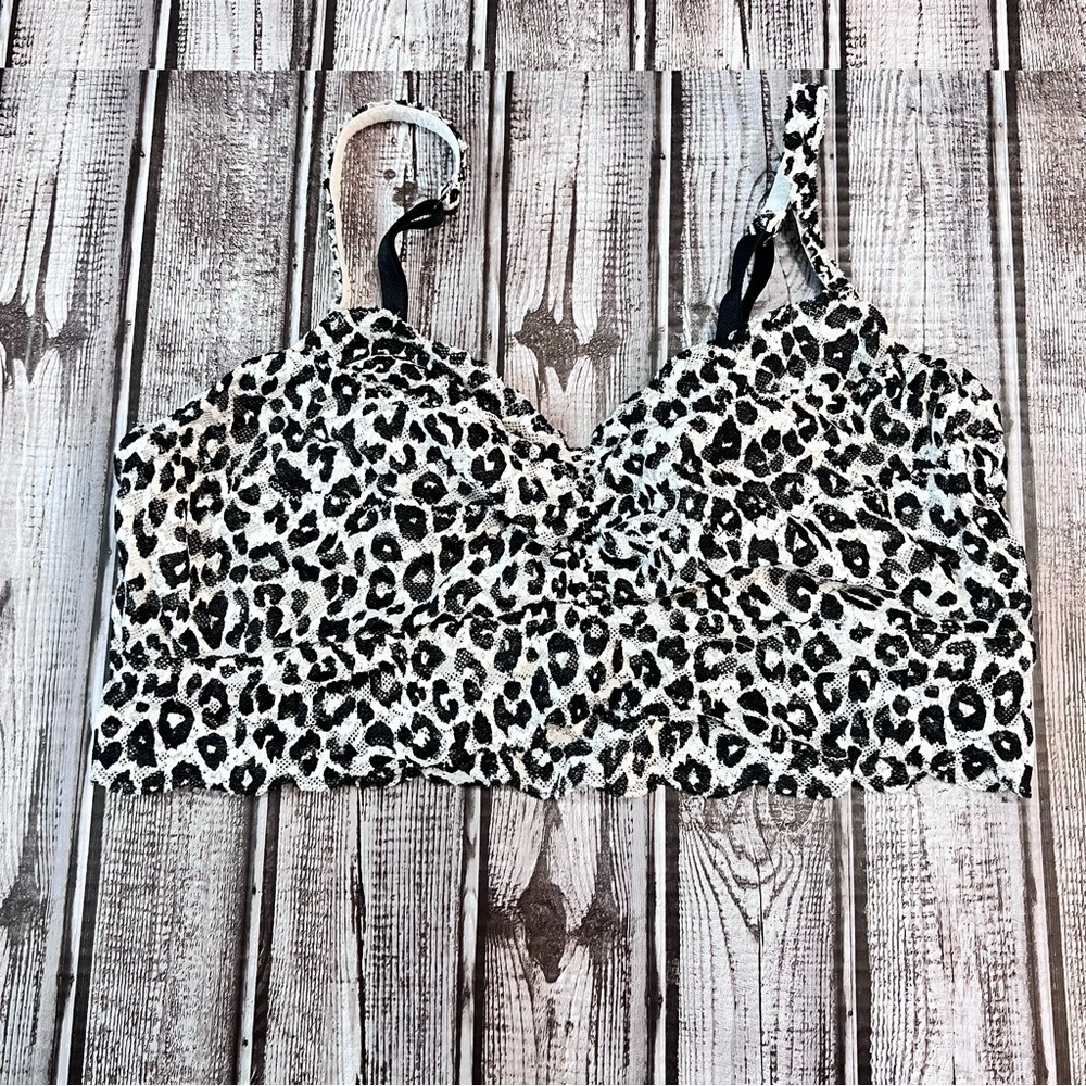 PINK Victoria's Secret Black and White Leopard Lace Bralette